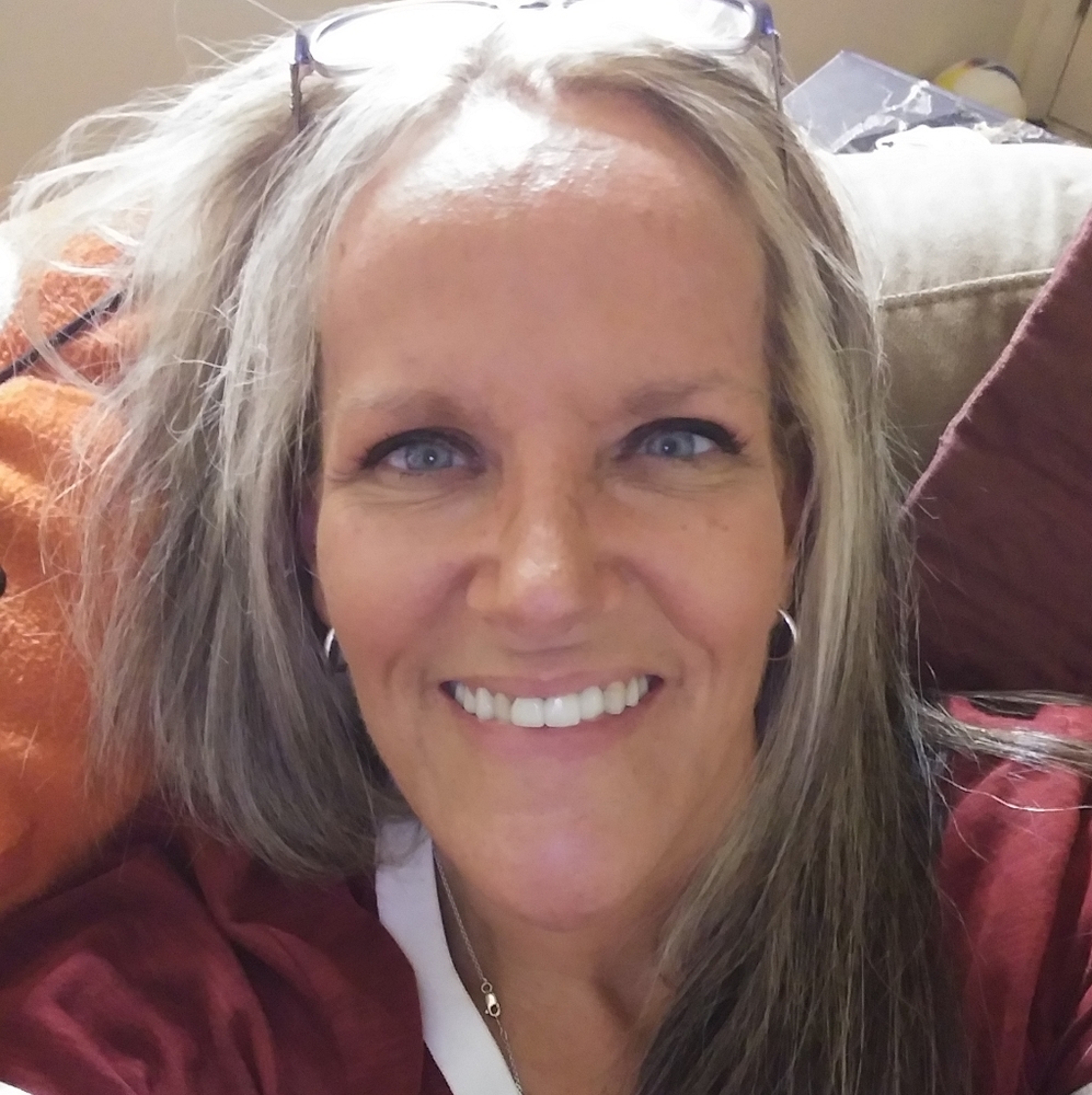 Meet your Posher, Christina